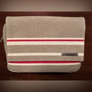 Jantaminiau KLM case